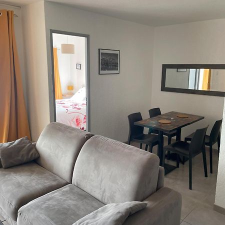 T2 Saint-Mandrier-Sur-Mer Exteriör bild